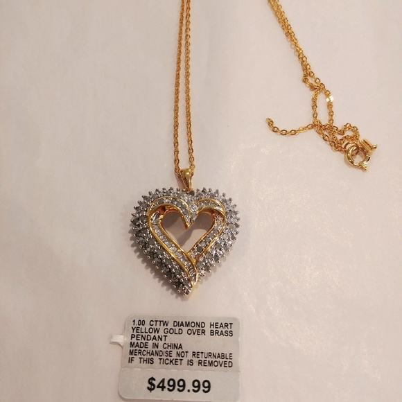 1CTTW Yellow Gold over Brass Diamond Heart Pendant - Picture 6 of 6